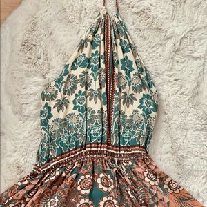 Kendall and Kylie Summer top